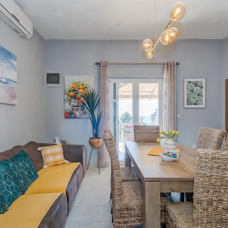 Apartament Blue Paradise 2 *